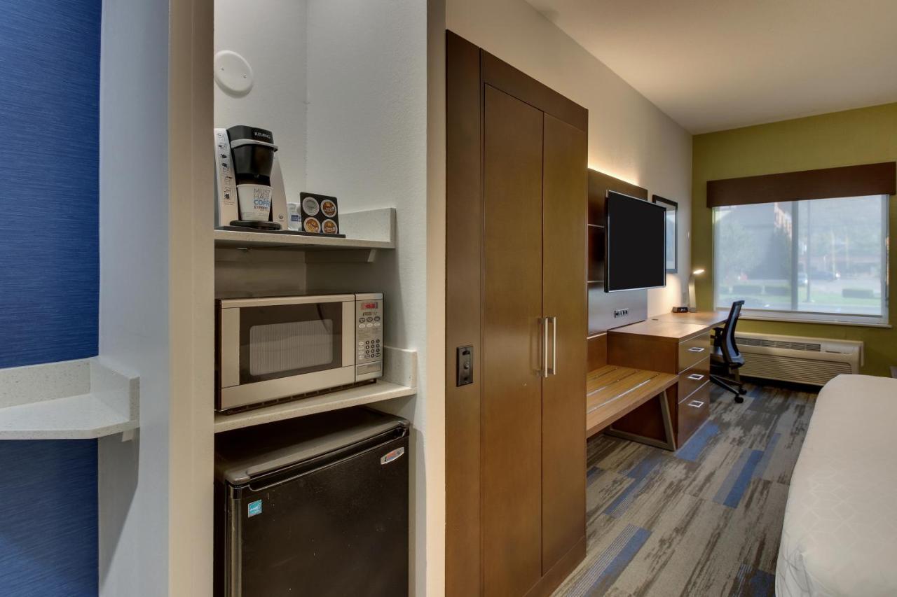 Holiday Inn Express Fishkill-Mid Hudson Valley By Ihg Eksteriør bilde